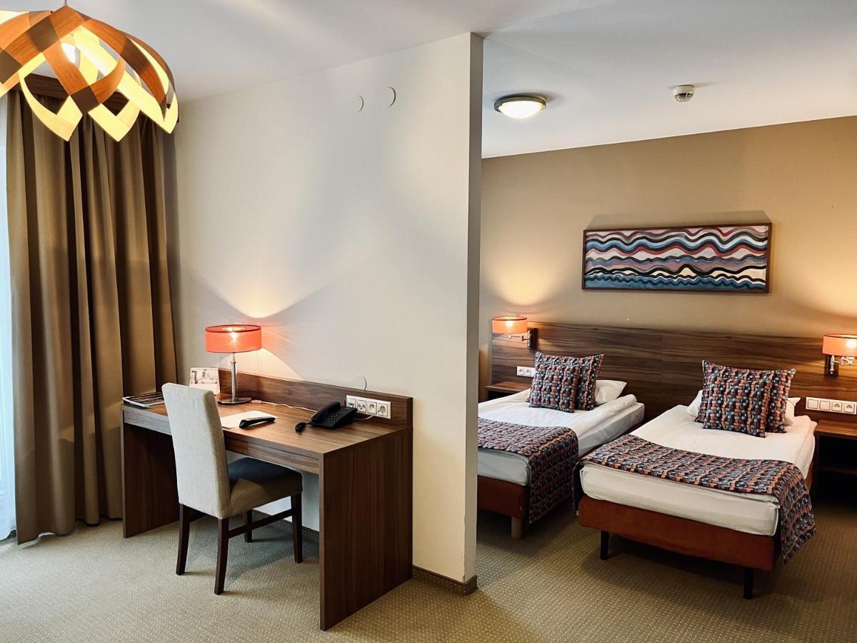 Arche Hotel Pulawska Residence Варшава Экстерьер фото